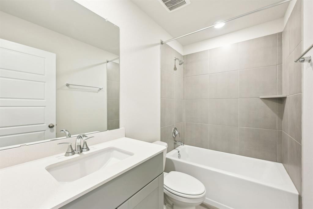 6721 Chinapkin Oak Lane, Conroe, Texas image 21