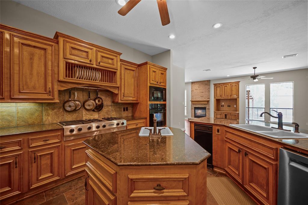 32534 Green Bend Court, Magnolia, Texas image 11