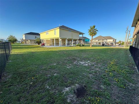 A home in Crystal Beach