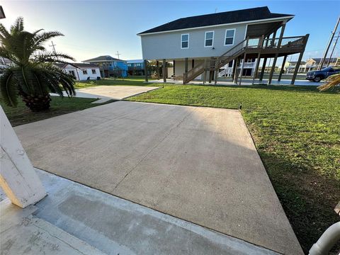 A home in Crystal Beach