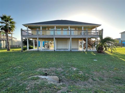 A home in Crystal Beach