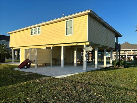 A home in Crystal Beach