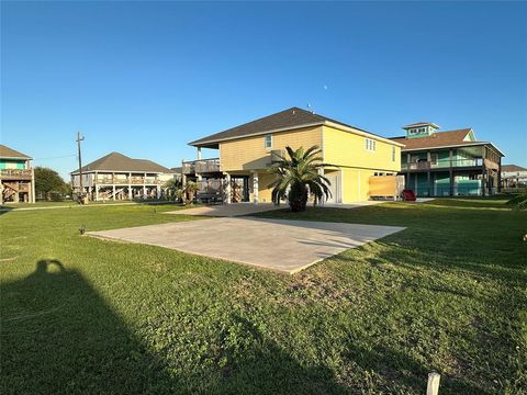 A home in Crystal Beach