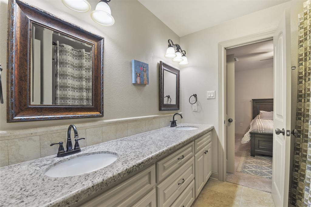 5050 Pleasure Lake Drive, Willis, Texas image 29