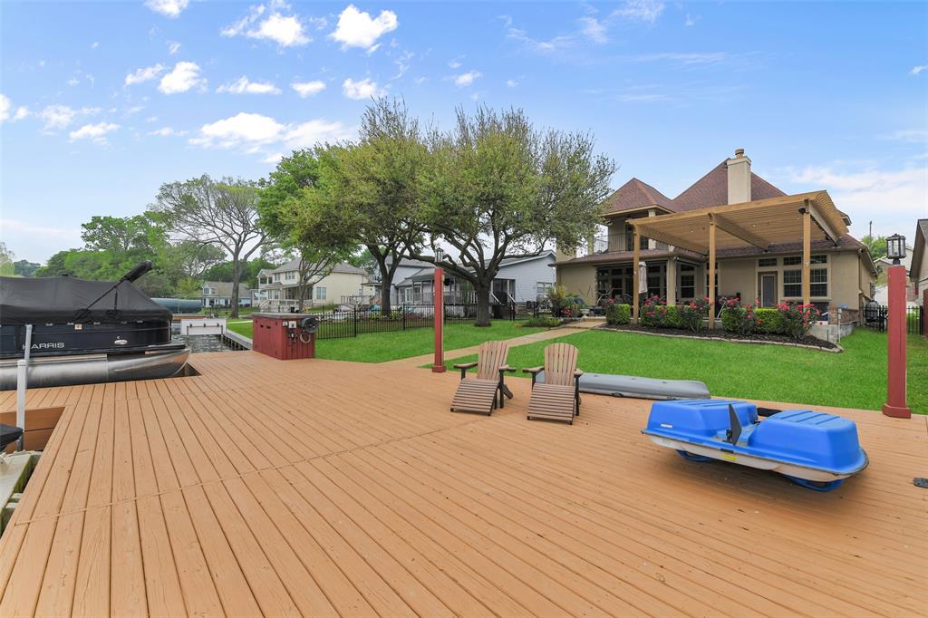 5050 Pleasure Lake Drive, Willis, Texas image 42