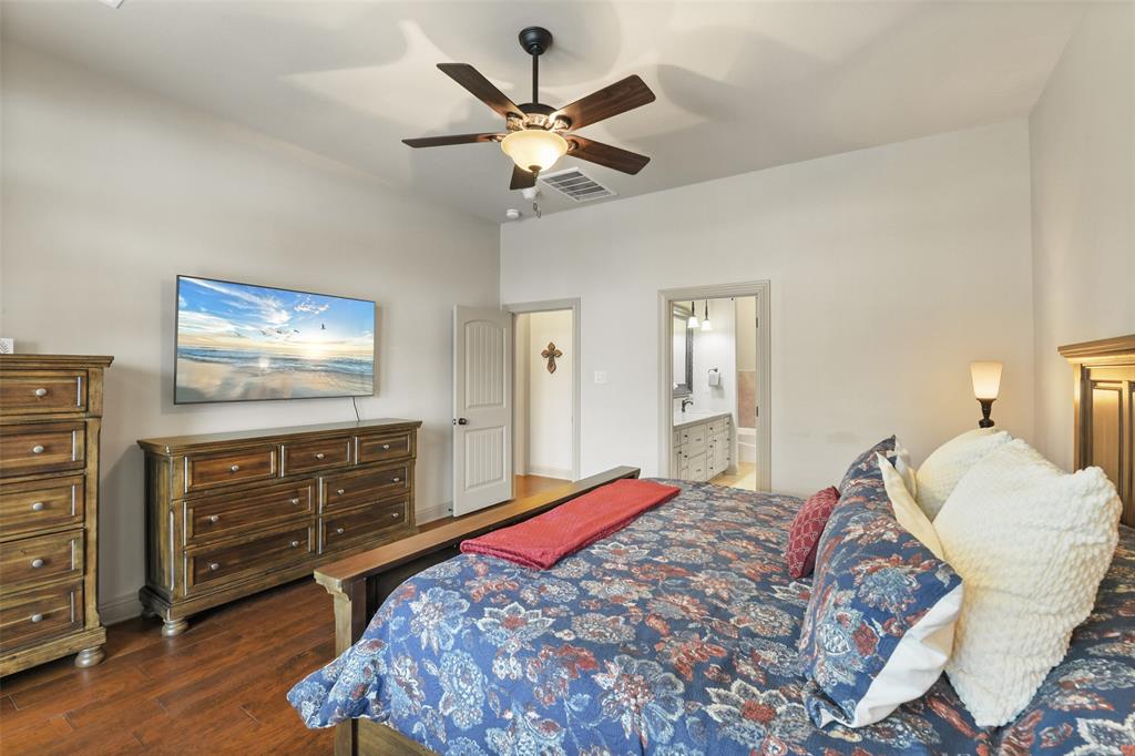 5050 Pleasure Lake Drive, Willis, Texas image 22