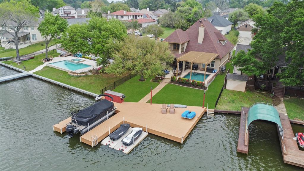 5050 Pleasure Lake Drive, Willis, Texas image 3