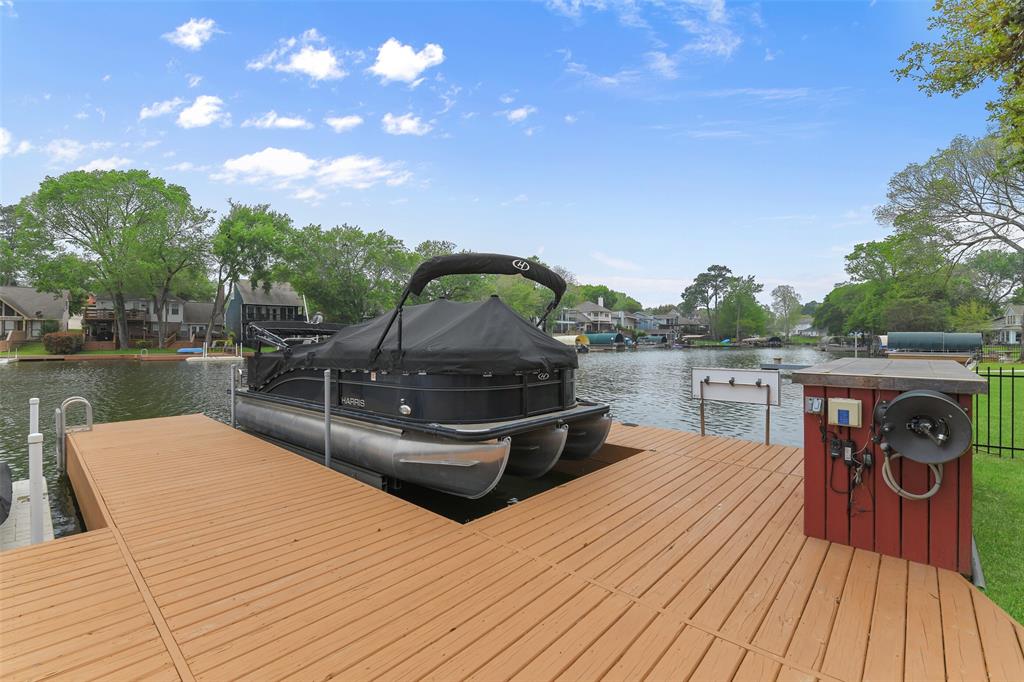 5050 Pleasure Lake Drive, Willis, Texas image 39