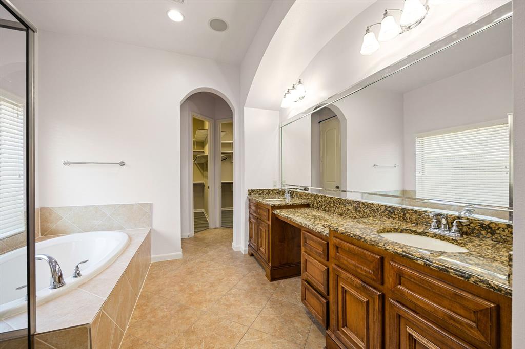 2810 Green Mountain Drive Dr, Pearland, Texas image 32