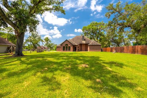 A home in Clute