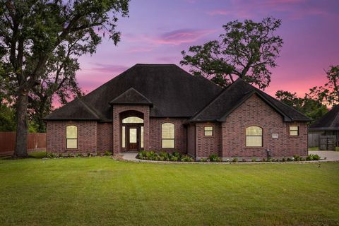 A home in Clute