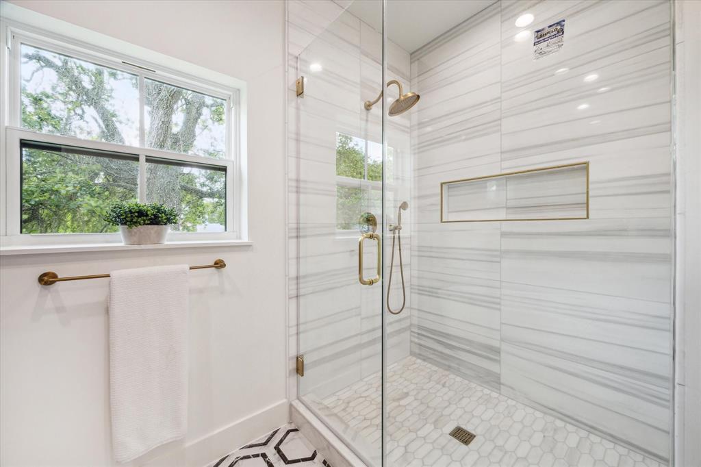 1518 31st Street, Galveston, Texas image 34