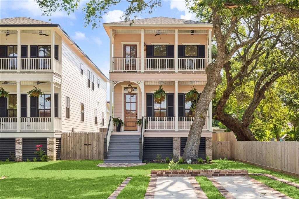 1518 31st Street, Galveston, Texas image 1