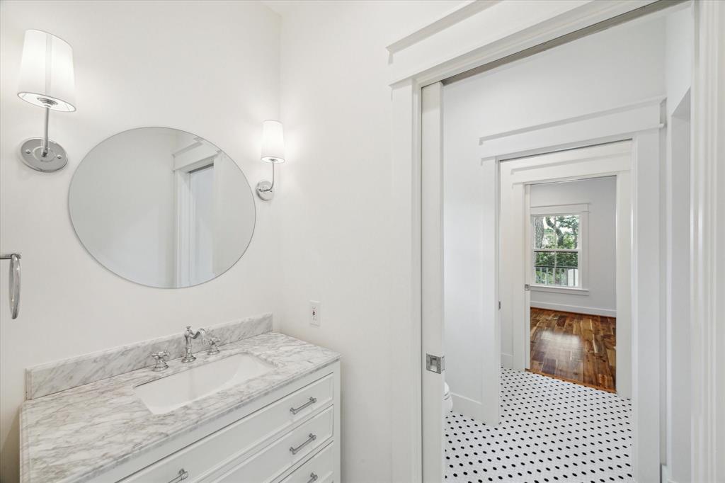 1518 31st Street, Galveston, Texas image 37
