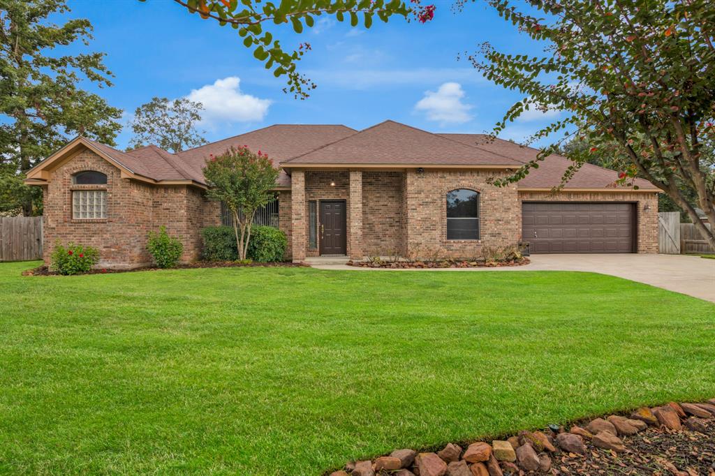 111 Cliffbrook Lane, Cleveland, Texas image 2