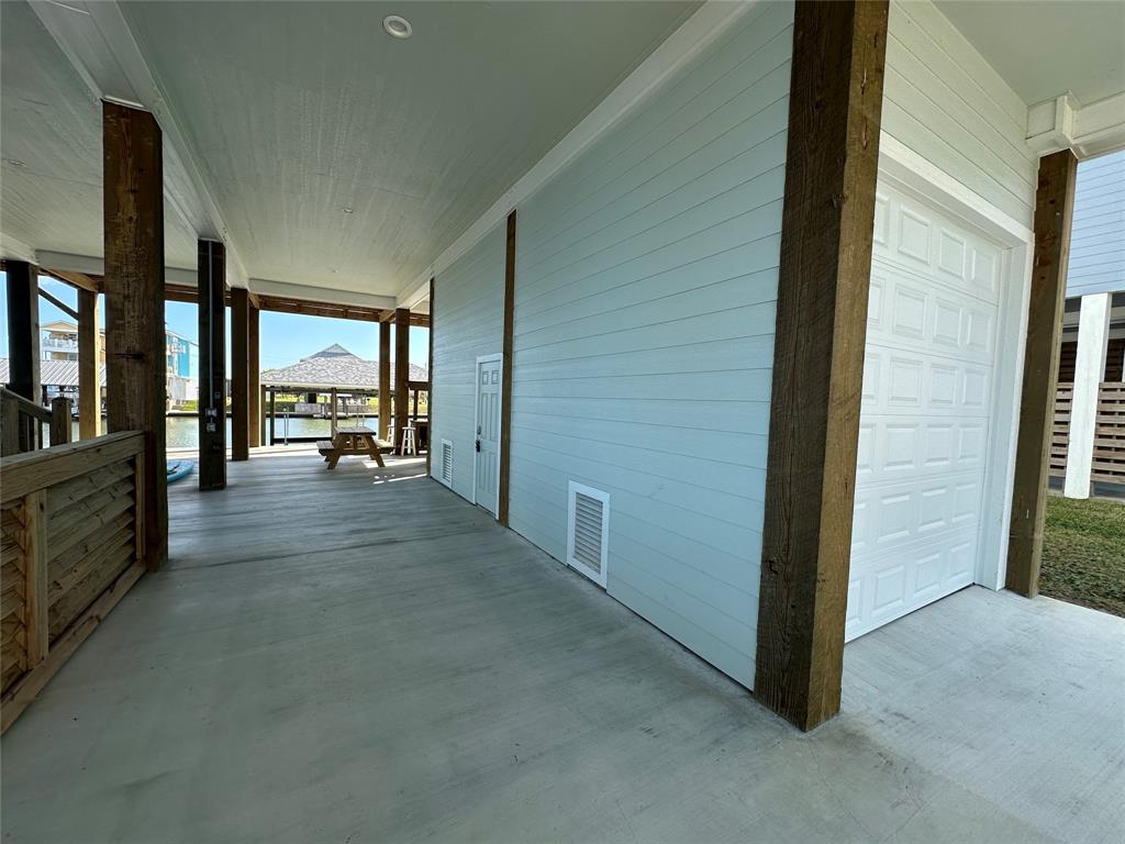 2112 Laguna Harbor Cove Boulevard, Port Bolivar, Texas image 13