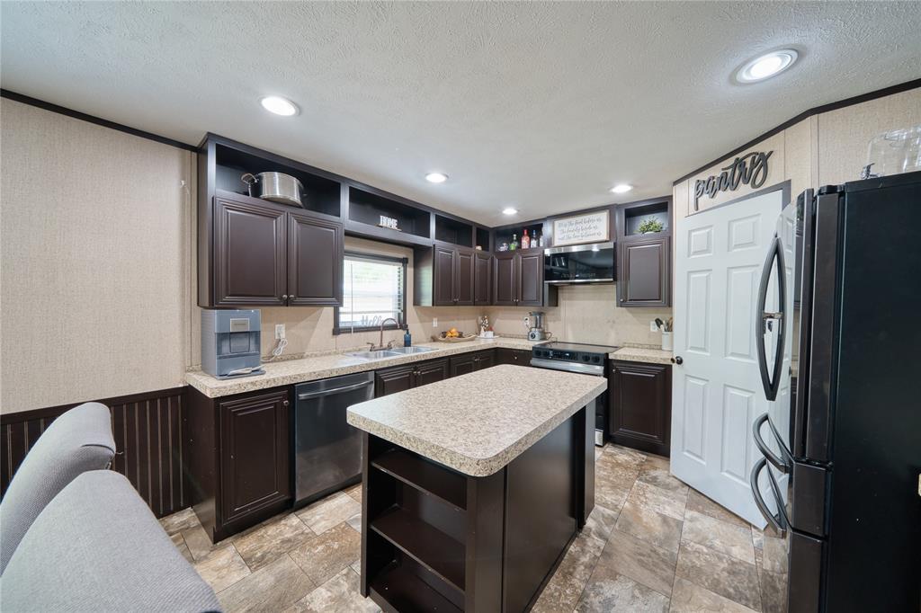 103 County Road 370, Splendora, Texas image 12