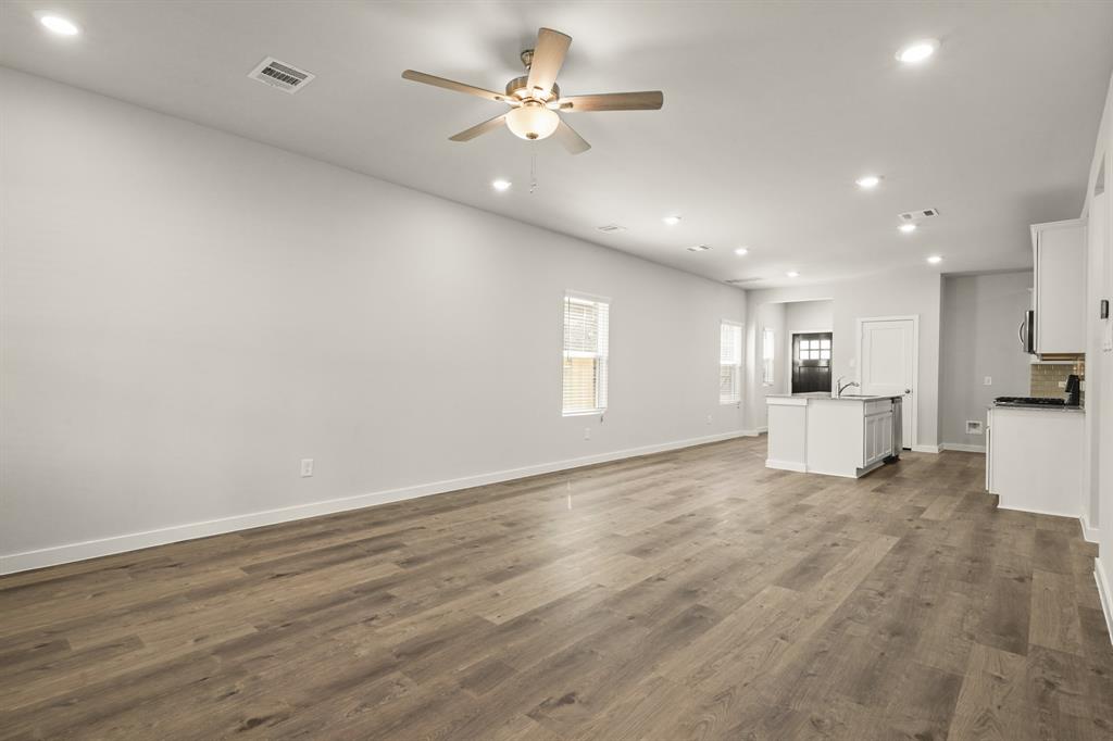 7846 Alset Drive, Magnolia, Texas image 6