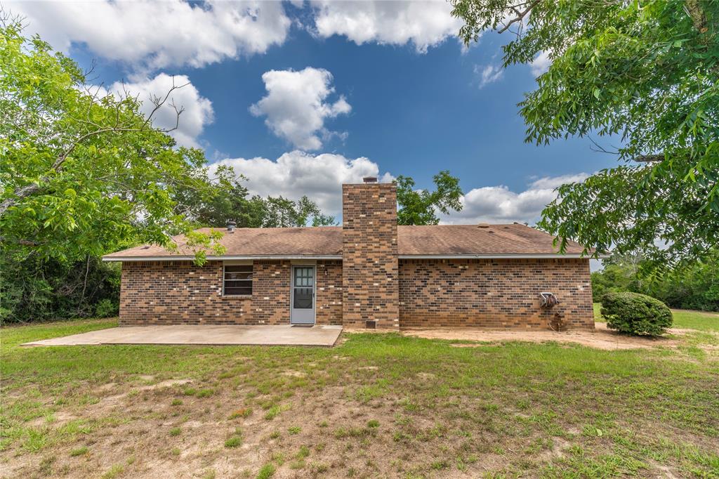 117 Dogwood Trail, Bellville, Texas image 15