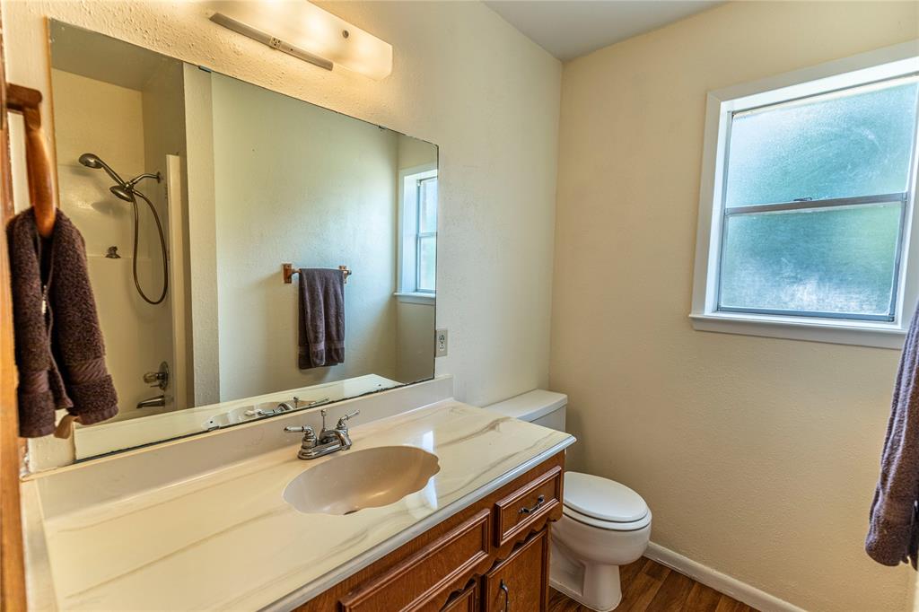 117 Dogwood Trail, Bellville, Texas image 10