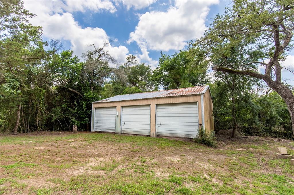 117 Dogwood Trail, Bellville, Texas image 17
