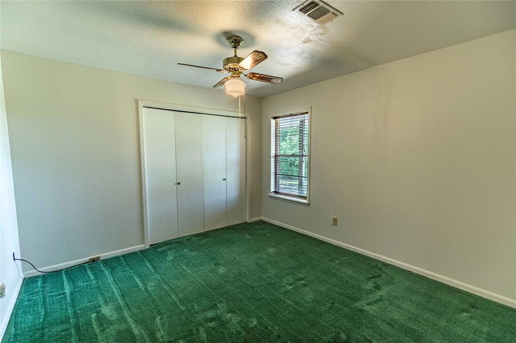 117 Dogwood Trail, Bellville, Texas image 9