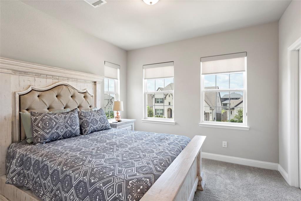 9923 Golden Woods Drive, Missouri City, Texas image 36