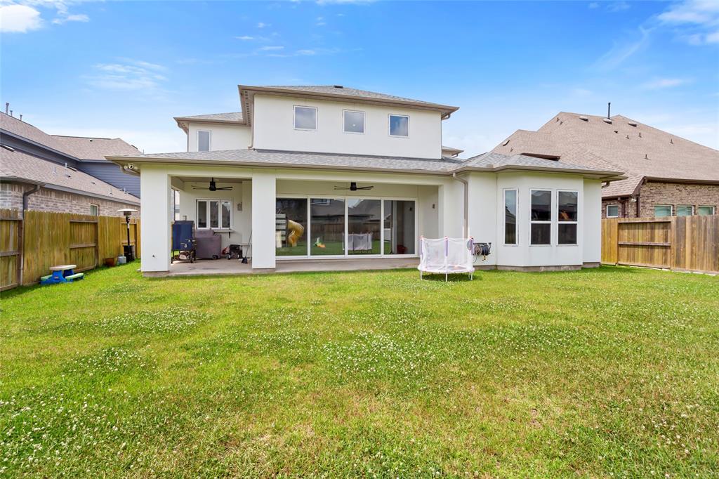 9923 Golden Woods Drive, Missouri City, Texas image 41