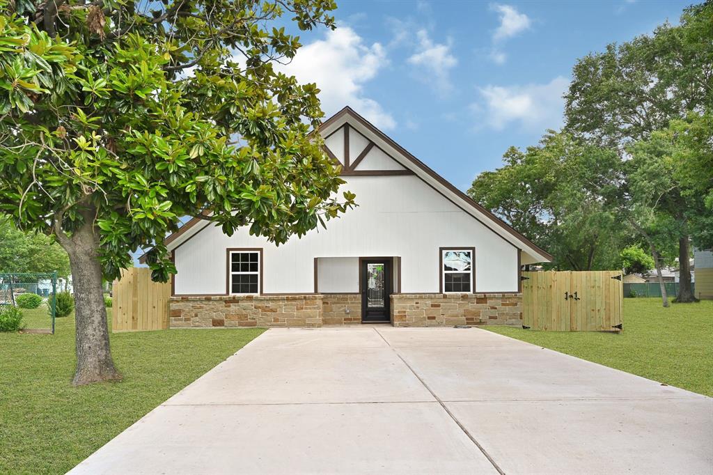 304 Michigan Street, South Houston, Texas image 1