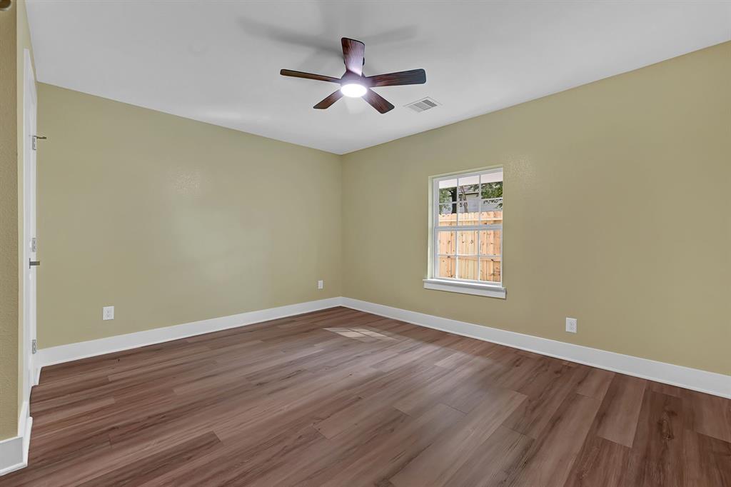 304 Michigan Street, South Houston, Texas image 12