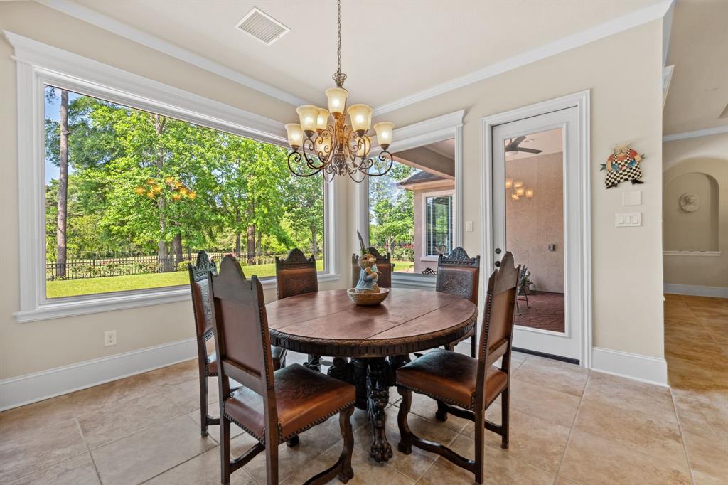 3303 N Cotswold Manor Drive, Houston, Texas image 19