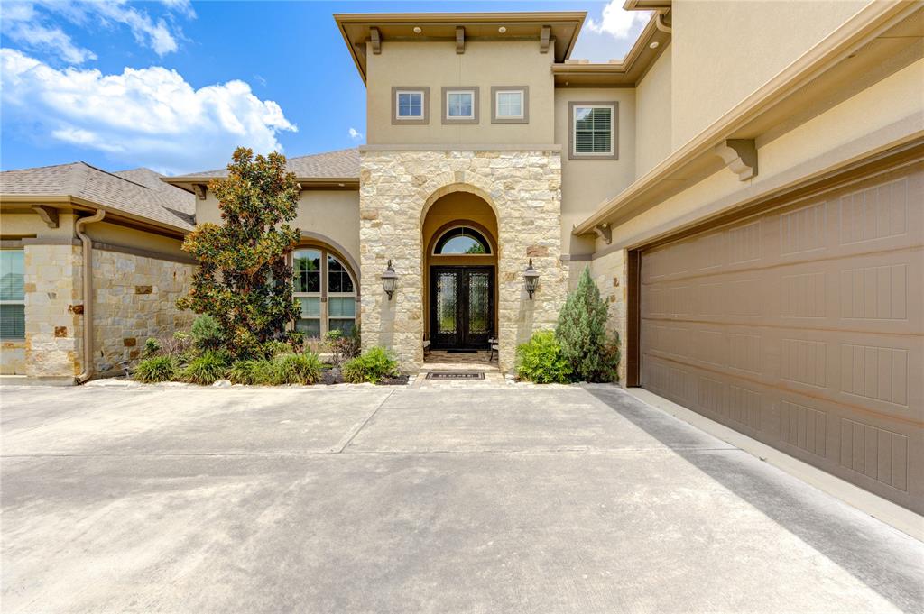 19202 N Frio River Circle