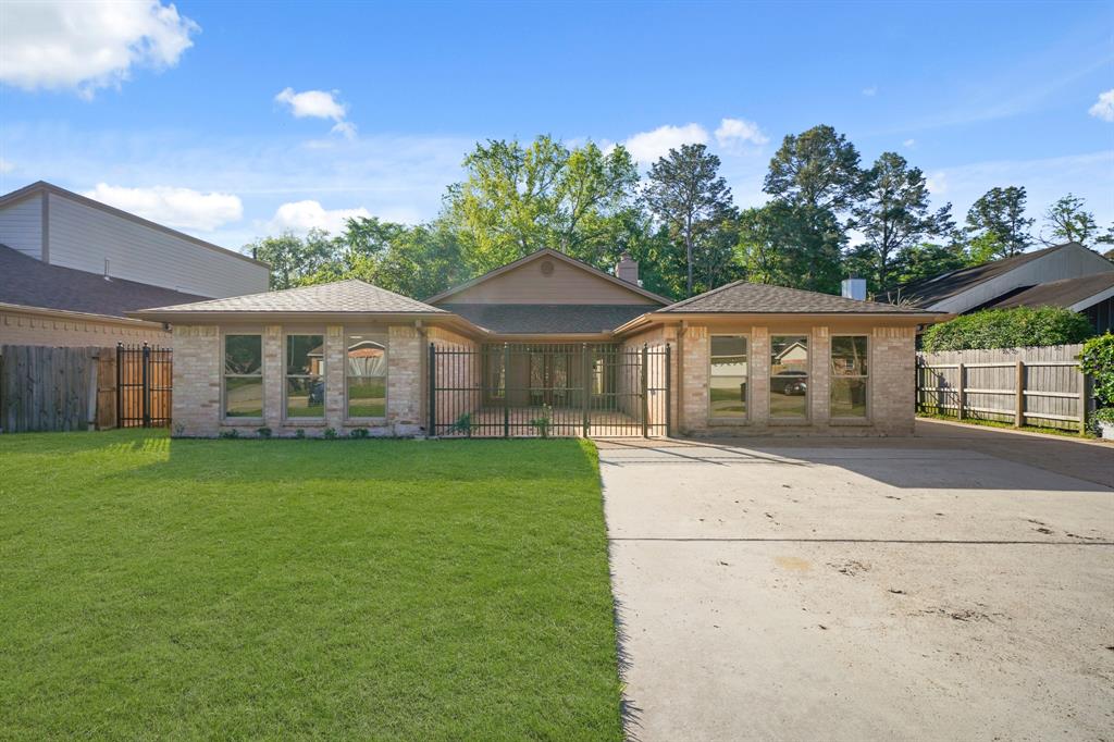 13510 Cedar Point Drive, Cypress, Texas image 2