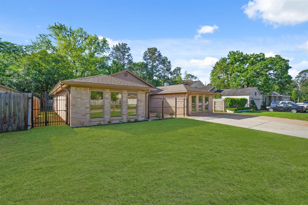 13510 Cedar Point Drive, Cypress, Texas image 3