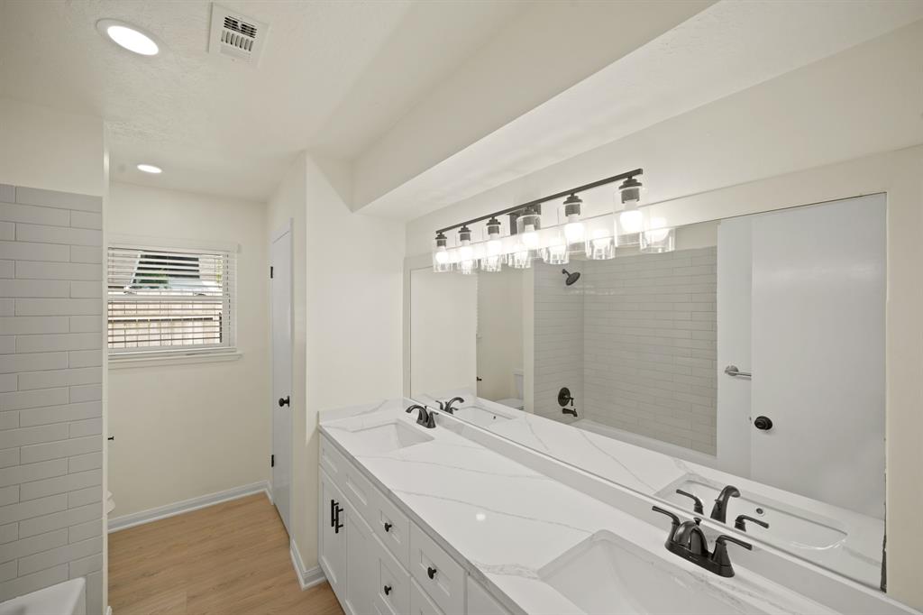13510 Cedar Point Drive, Cypress, Texas image 23