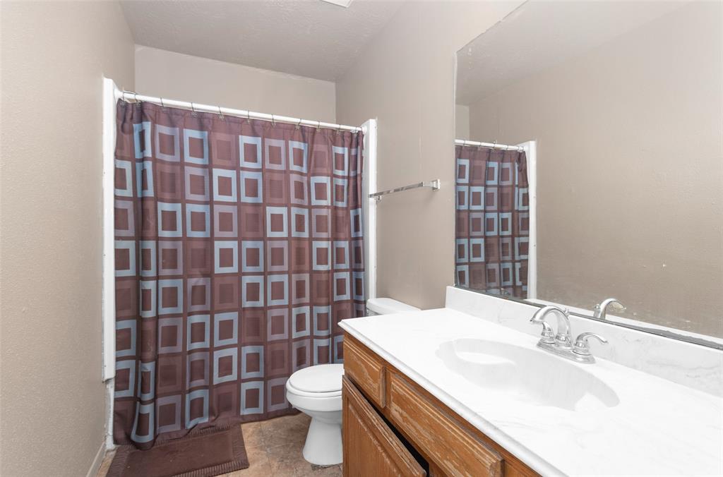 18810 Pine Bower Circle, Humble, Texas image 31