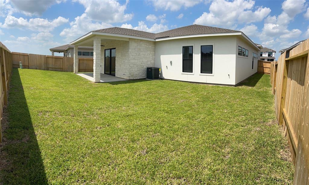 1808 Drover Lane, Rosenberg, Texas image 2