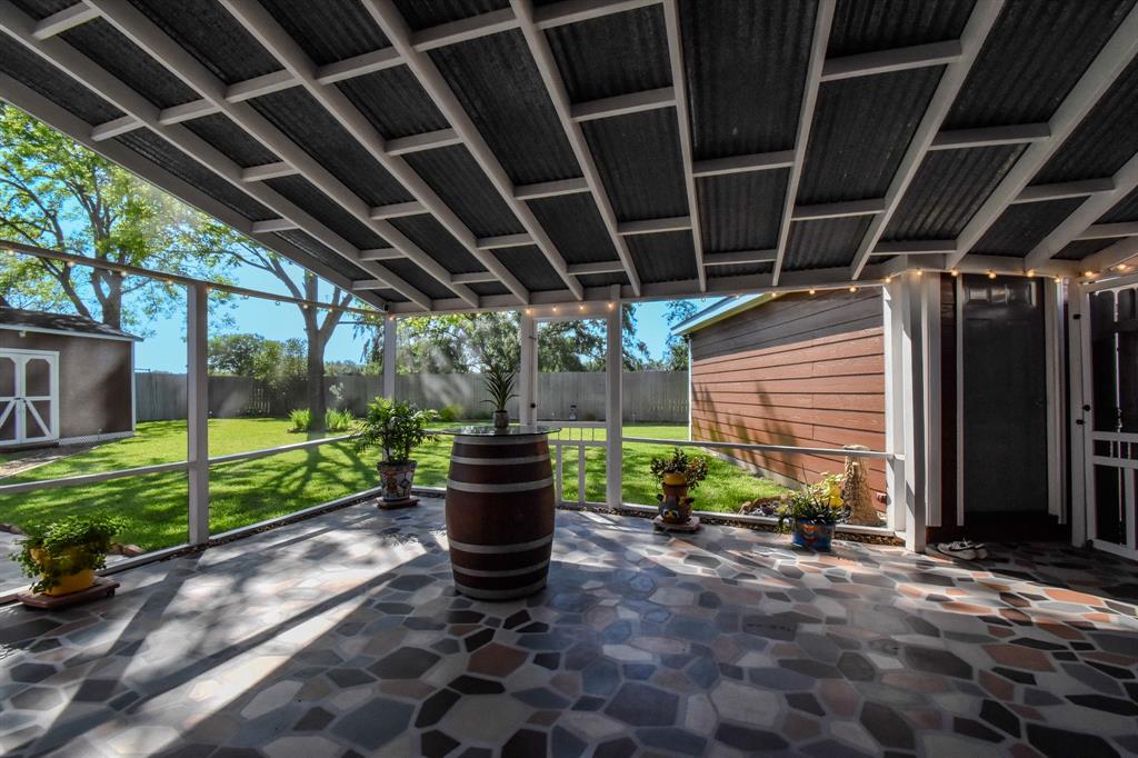 106 Plum Circle, Lake Jackson, Texas image 35