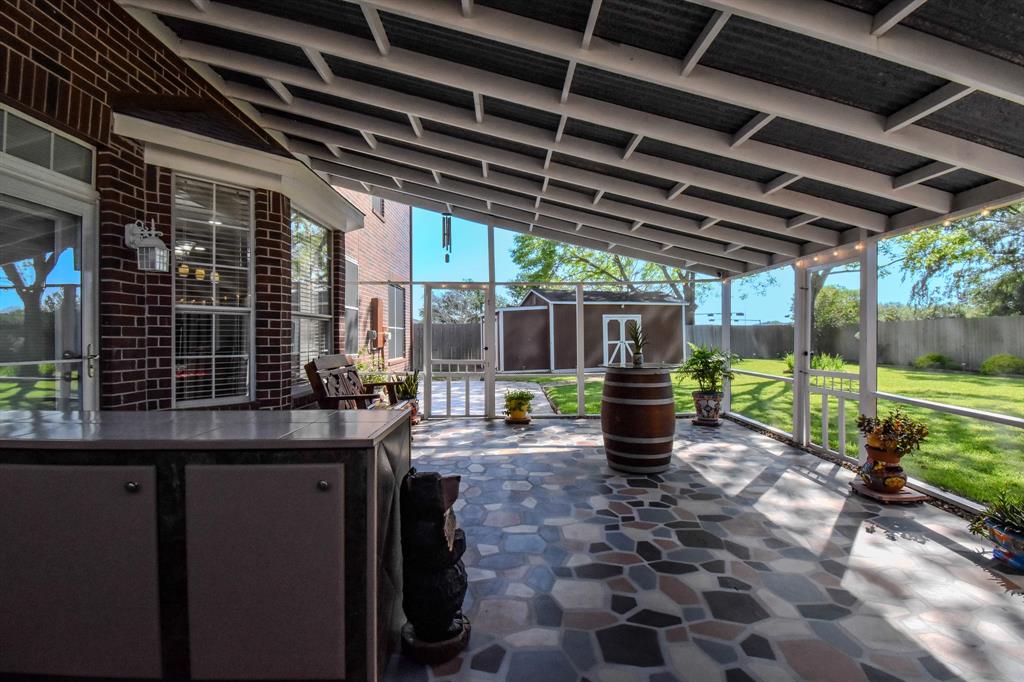 106 Plum Circle, Lake Jackson, Texas image 37