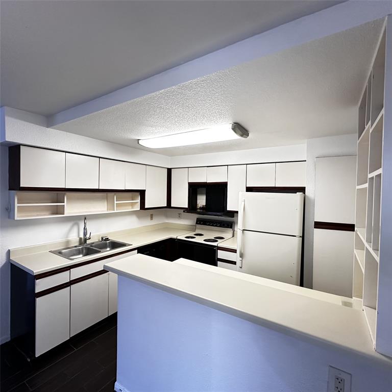 16800 Sugar Pine Drive #C21, Houston, Texas image 15