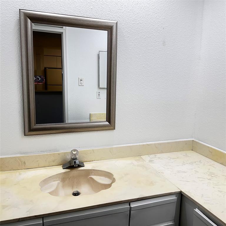 16800 Sugar Pine Drive #C21, Houston, Texas image 18