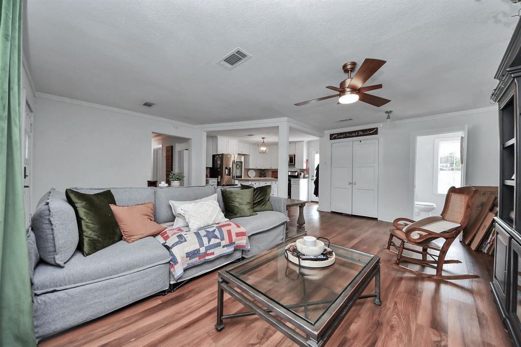 600 Old Galveston Road, Alvin, Texas image 8