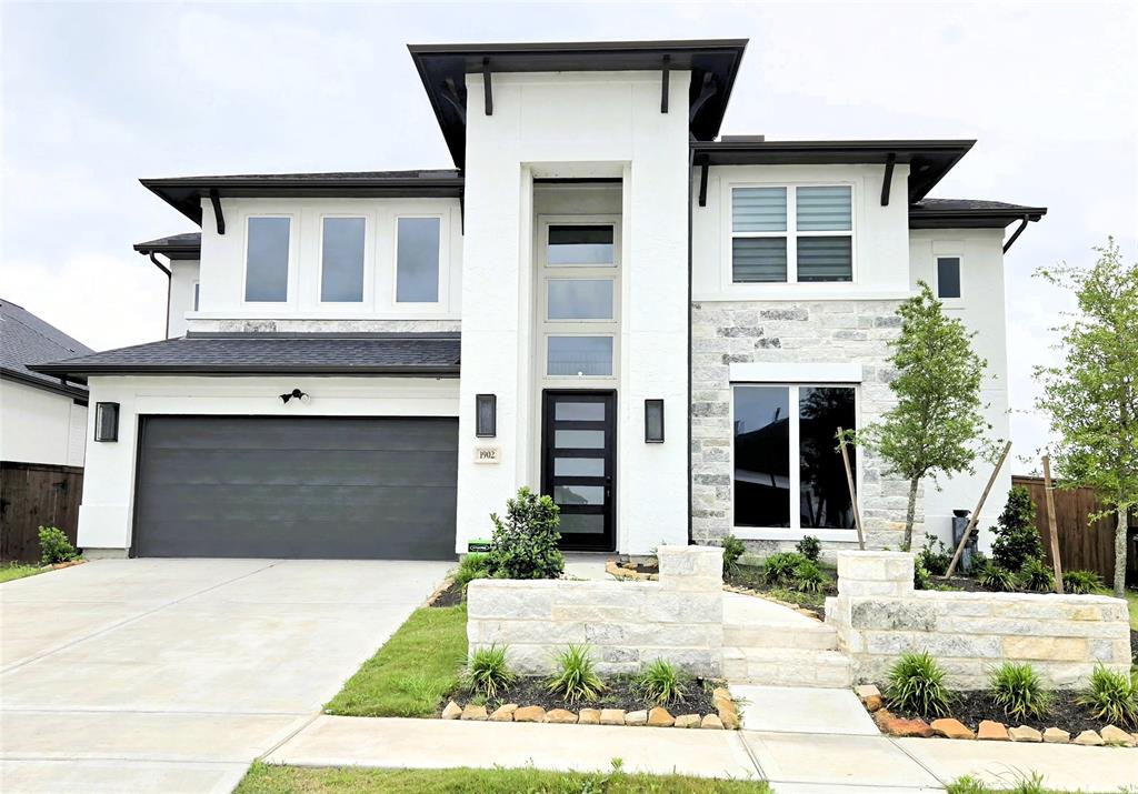 1902 Longcroft Ln Ln, Katy, Texas image 1