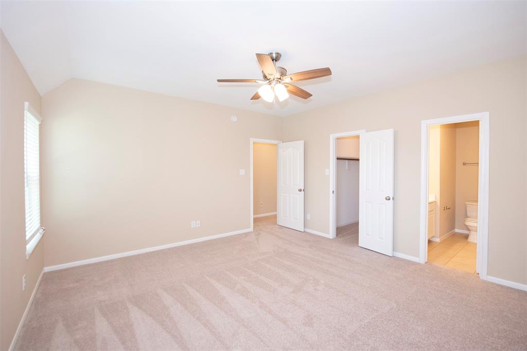 3402 Monarch Meadow Lane, Pearland, Texas image 37