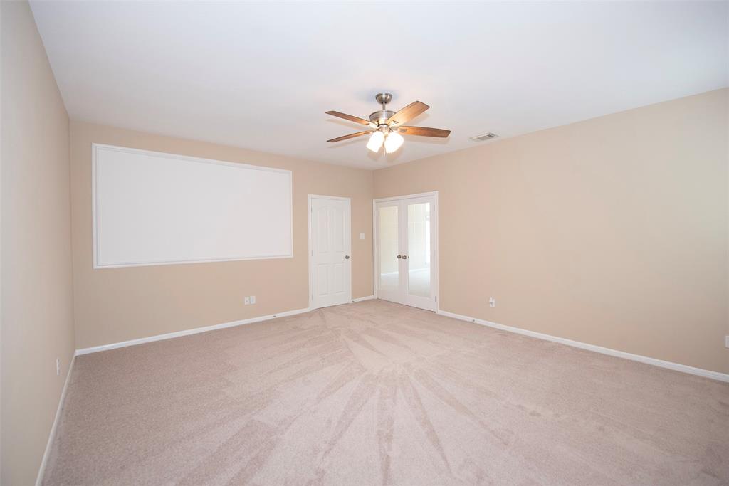 3402 Monarch Meadow Lane, Pearland, Texas image 32