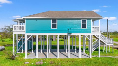 A home in Port Bolivar