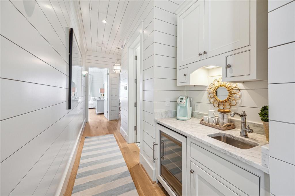 2445 E Seaside Drive, Galveston, Texas image 26