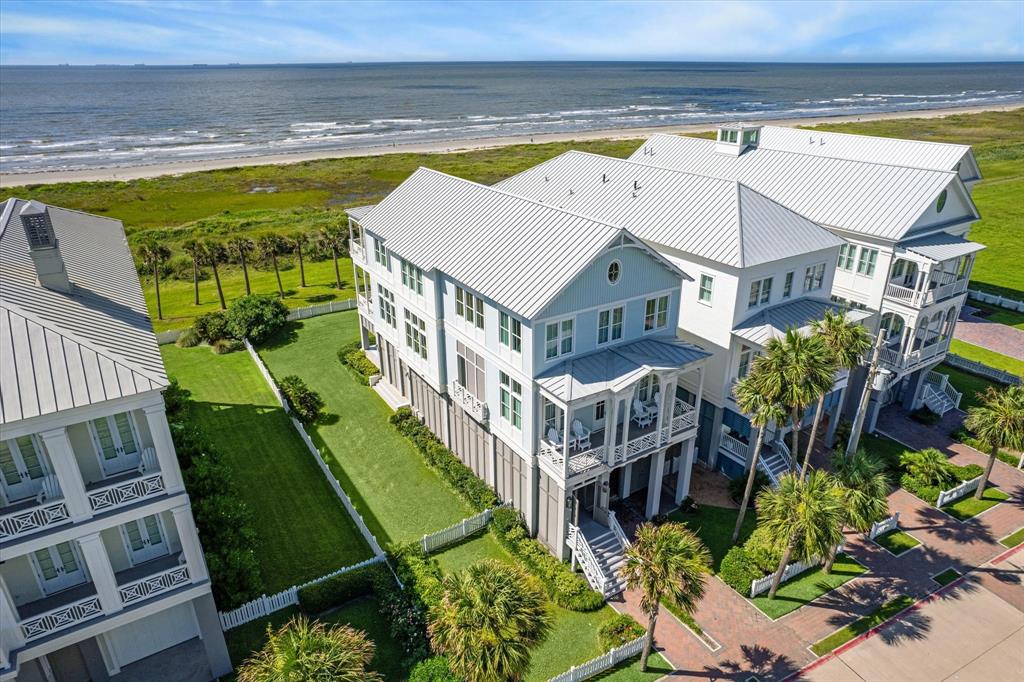 2445 E Seaside Drive