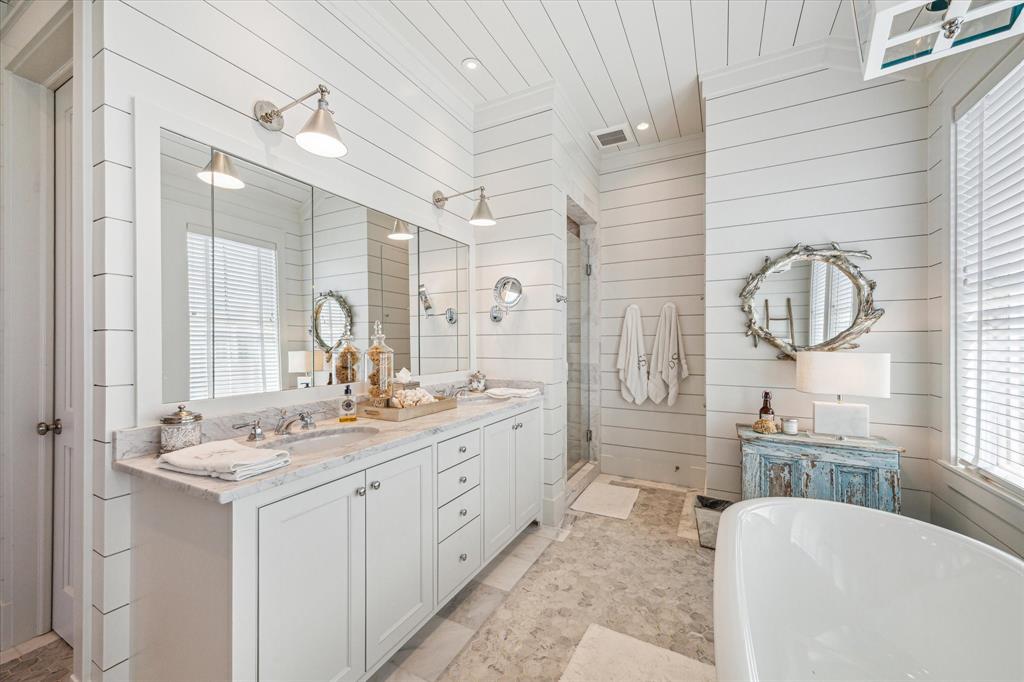 2445 E Seaside Drive, Galveston, Texas image 32