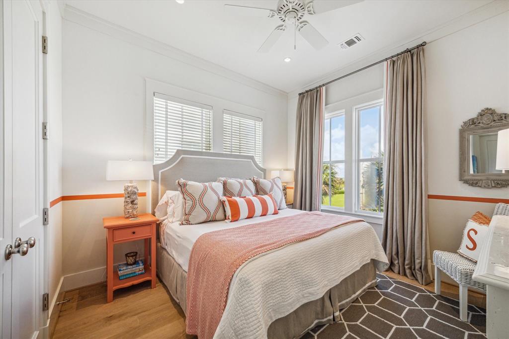 2445 E Seaside Drive, Galveston, Texas image 38
